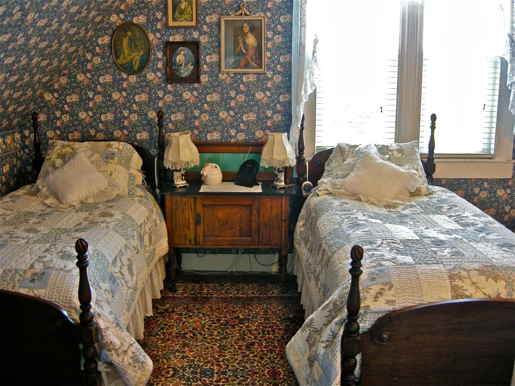 The Old Tower House Bed & Breakfast North Bend Eksteriør bilde