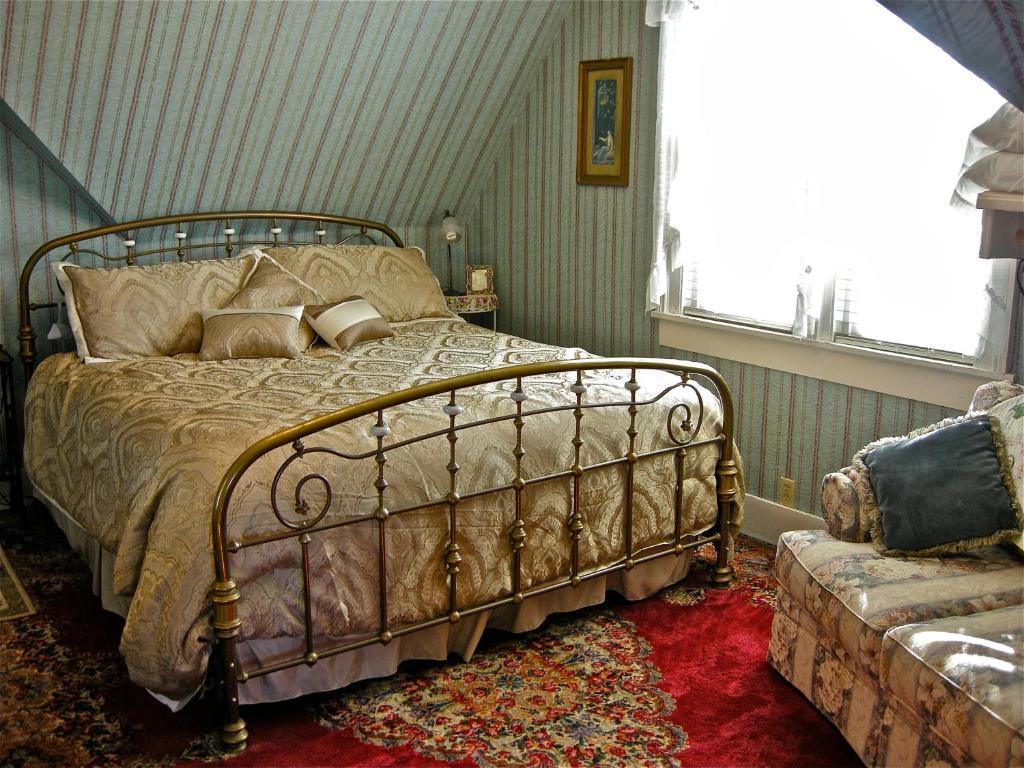The Old Tower House Bed & Breakfast North Bend Rom bilde