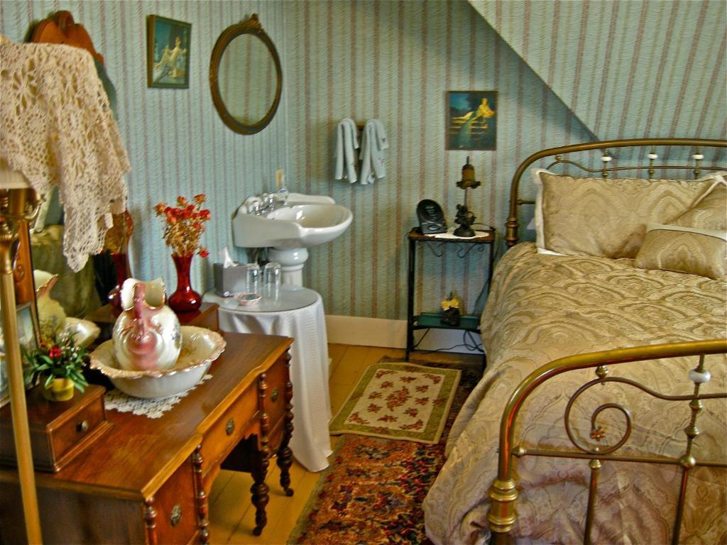 The Old Tower House Bed & Breakfast North Bend Rom bilde